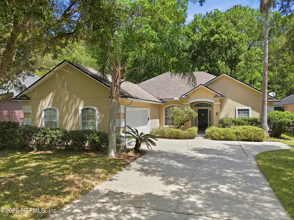 820 W CUMBERLAND Court, Jacksonville, FL 32259