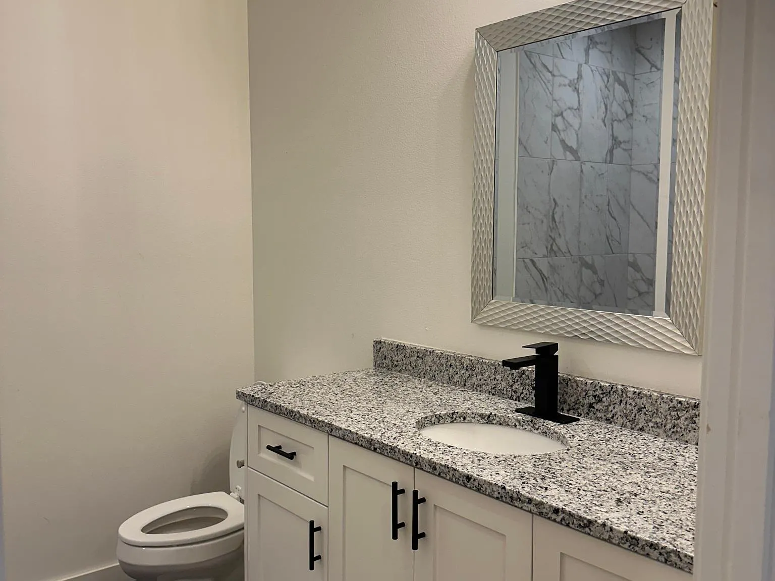 3 bed, 1200 sqft, $1,400 — Photo 4