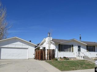 814 Arroyo Ave, Riverton, WY 82501