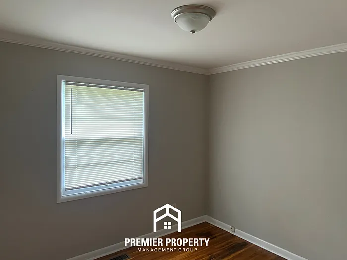 3218 Joslin St SW — Photo 16