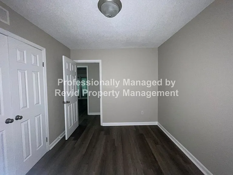2763 Dalewood Ave — Photo 13