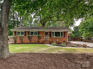 3819 Sudbury Rd, Charlotte, NC 28205