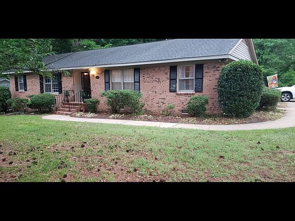 2nd image of 419 Clarion Dr
