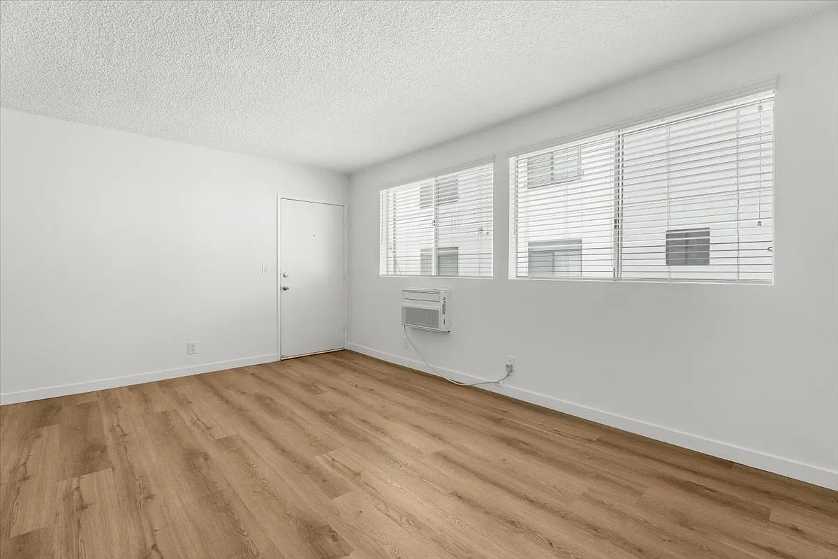 1 bed, 600 sqft, $1,895 — Photo 3