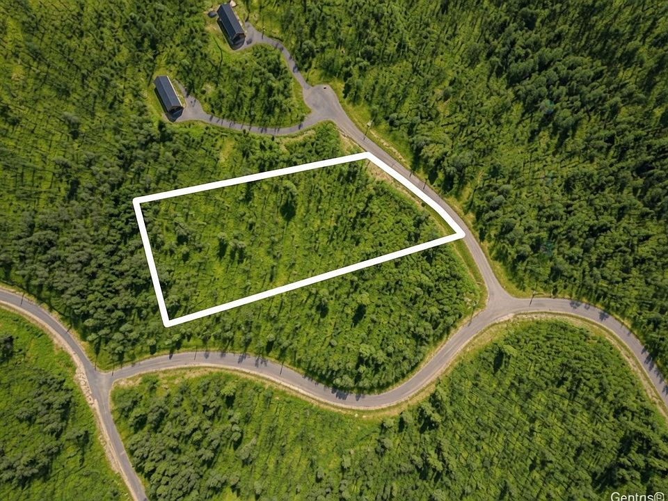 2nd image of Chemin Du Pinson 25 25 Val Des