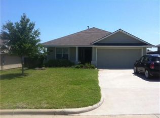 1708 Dempsey St, Brenham, TX 77833