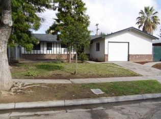 2330 W Swift Ave, Fresno, CA 93705