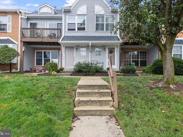 319 Wendover Dr, Norristown, PA 19403