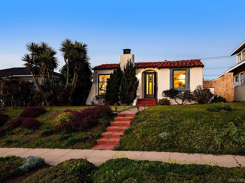 2nd image of 4410 Santa Monica Ave