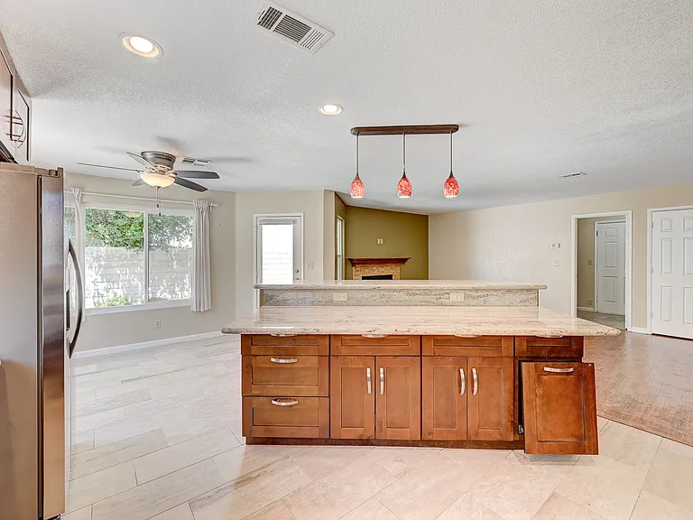 2733 Brookstone Ct — Photo 27