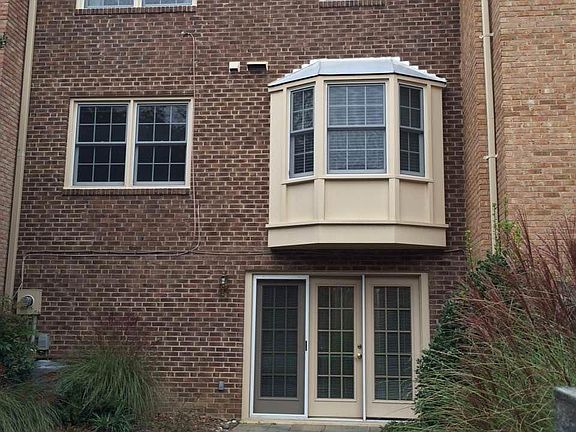 2nd image of 9233 Bailey Ln