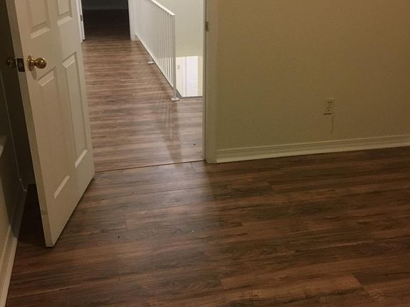 5th image of 1003 Zinnia Ave