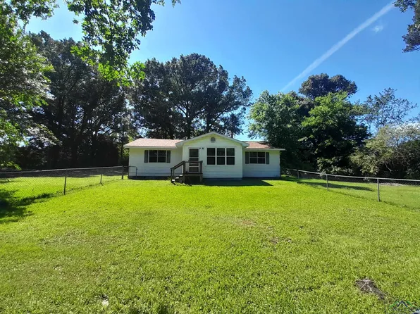 958 County Road 3106 S, Henderson, TX 75654