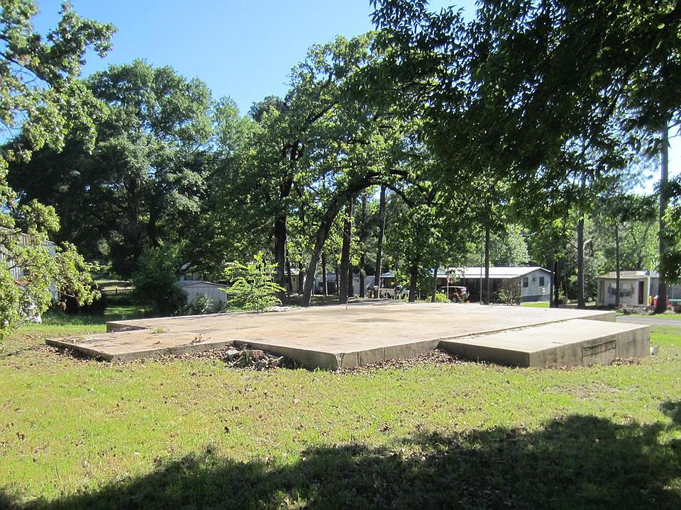 1st image of 163 Lynn Creek Dr