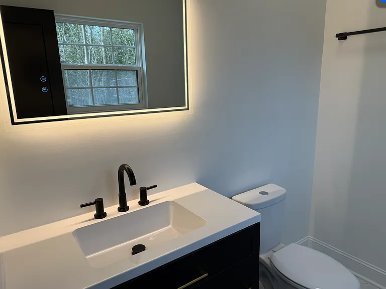 6408 Bishop Ave — Photo 12