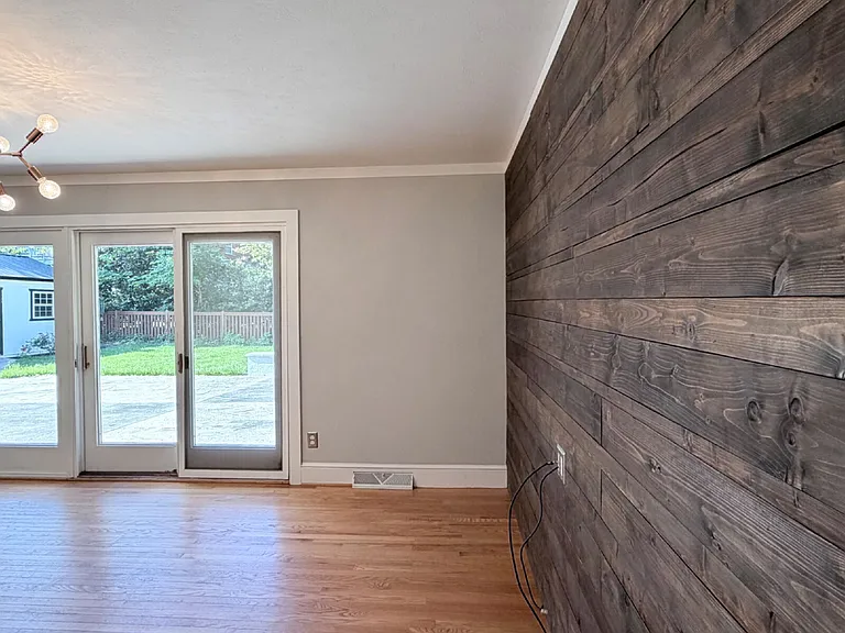 18 Carjen Ave — Photo 24