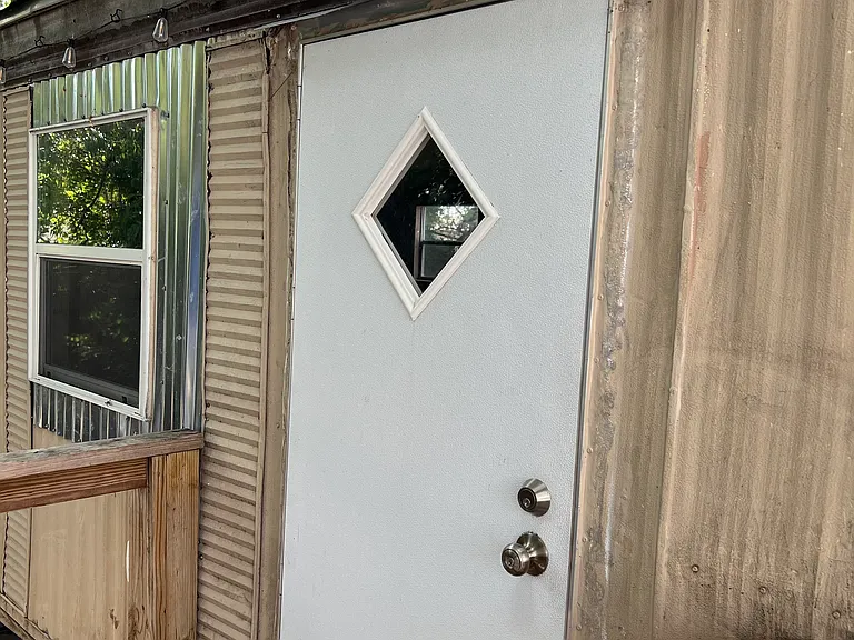 750 Bynum Ave #21 — Photo 3