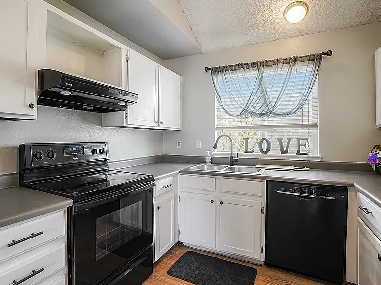 1447 W 134th Dr — Photo 5