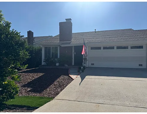 1526 Lower Lake Ct Photo 1