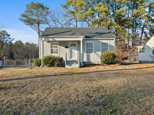 701 E Mason St, Franklinton, NC 27525