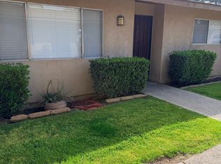 40 W Beverly Dr, Clovis, CA 93612