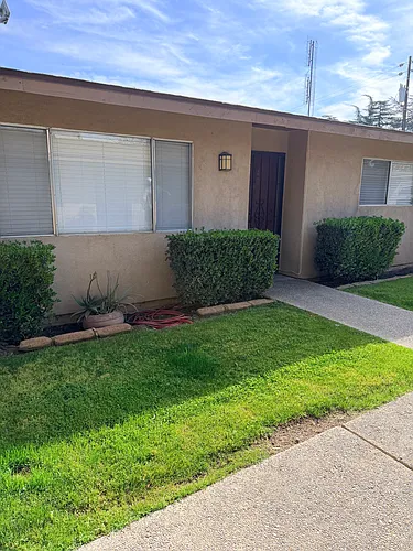 40 W Beverly Dr Photo 1