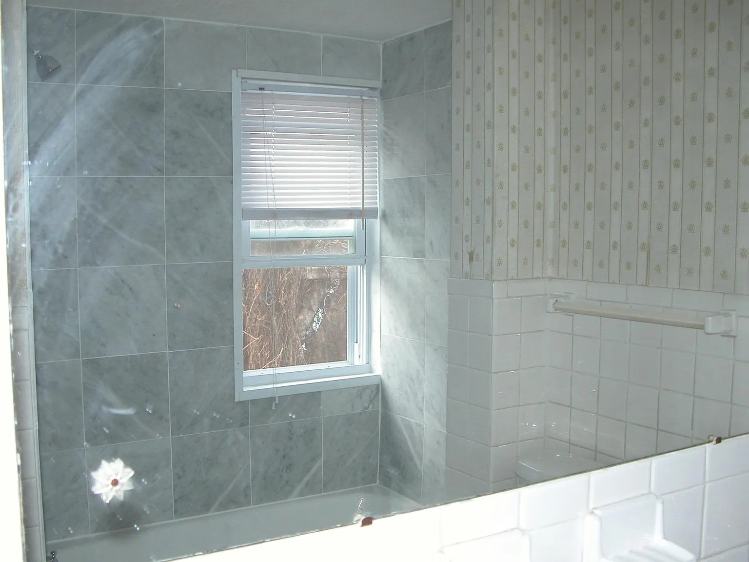 2 bed, 980 sqft, $2,100 — Photo 3