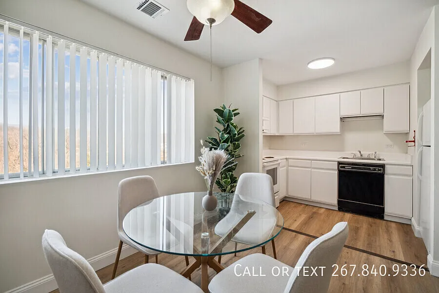 500 College Park Dr