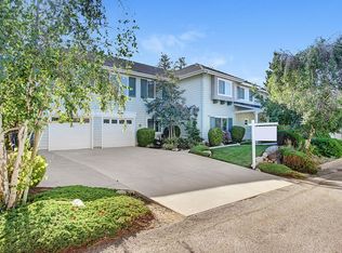 243 Heavenly Valley Rd, Thousand Oaks, CA 91320