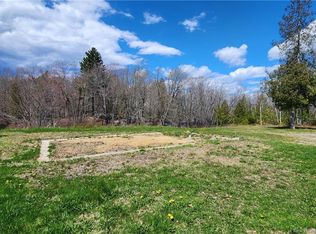 3 Milligan Rd, Grand Bay Westfield, NB E5K2X9