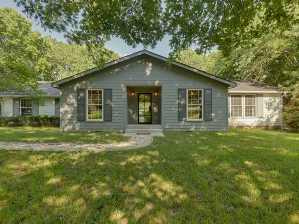 5630 Valley View Rd, Brentwood, TN 37027