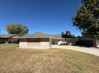 5609 NW 58th St, Warr Acres, OK 73122