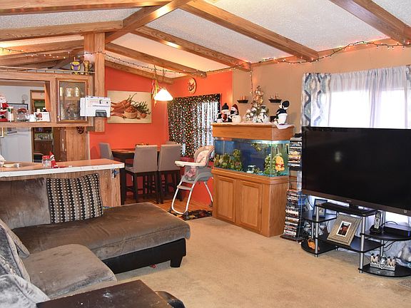 3rd image of 119 Saint Pauls Dr