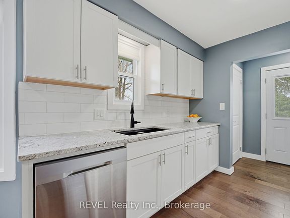5th image of 2793 Dominion Rd