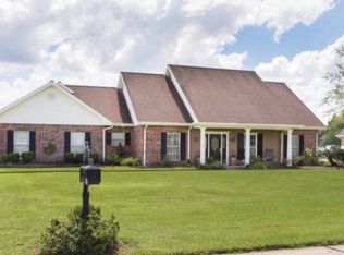 303 Joshua Reed Dr, Houma, LA 70360