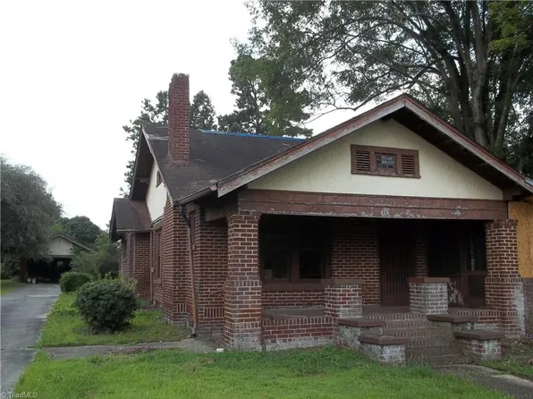 415 W Main St, Thomasville, NC 27360