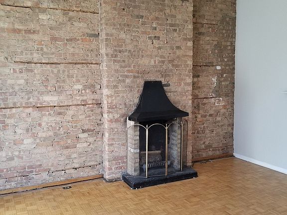 2nd image of 2219 N Cleveland Ave APT 1N