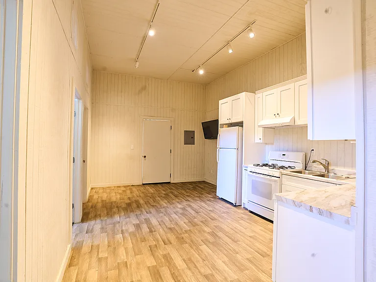 31601 Pitsch Canyon Rd — Photo 7