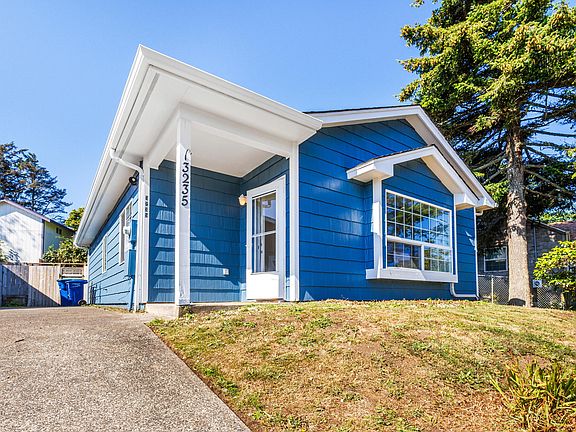 2nd image of 3235 NW Quay Dr