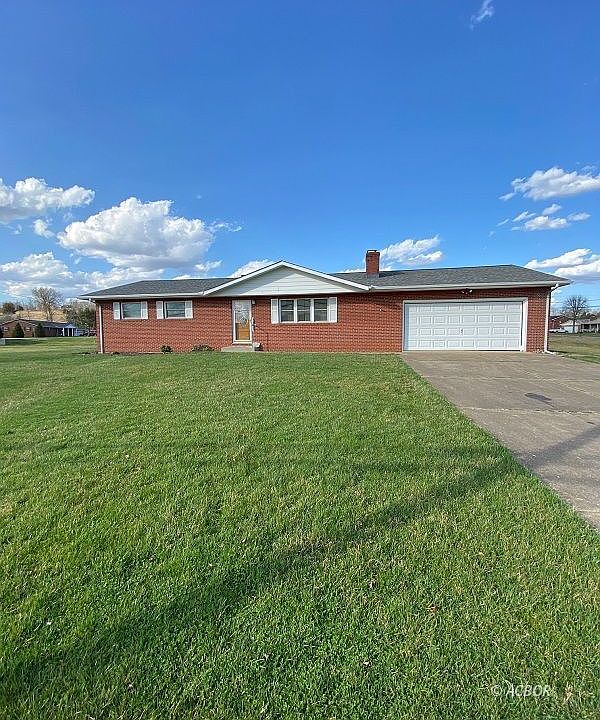 1st image of 2204 Jackson Pike