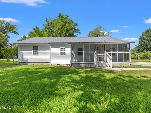 106 Rodeo Lane, Jacksonville, NC 28540