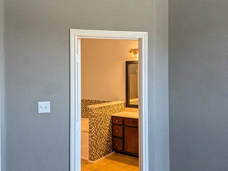 2525 Bonnie Ln — Photo 17