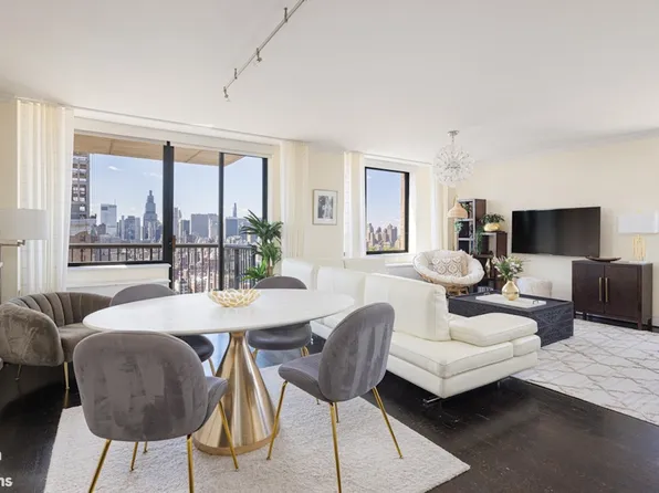 171 East 84th Street image 1 of 18