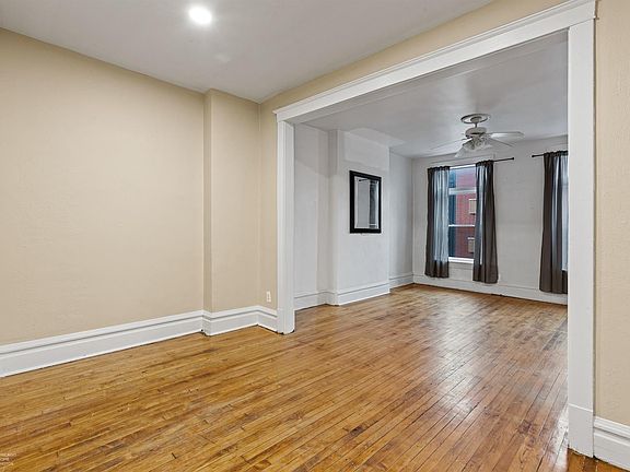 3rd image of 2309 W North Ave Unit F3