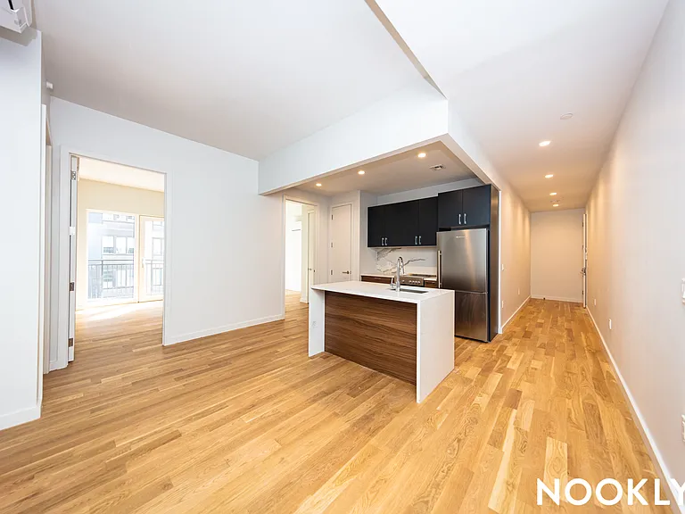 45-57 Davis St #515 — Photo 2