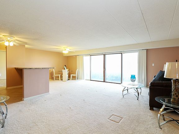 2nd image of 9901 S Cicero Ave APT 102