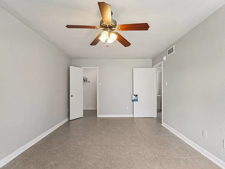Crosby at Westchase Apartments — Photo 65