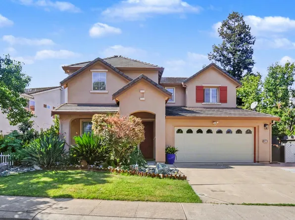 9620 Fire Station Ct, Elk Grove, CA 95757
