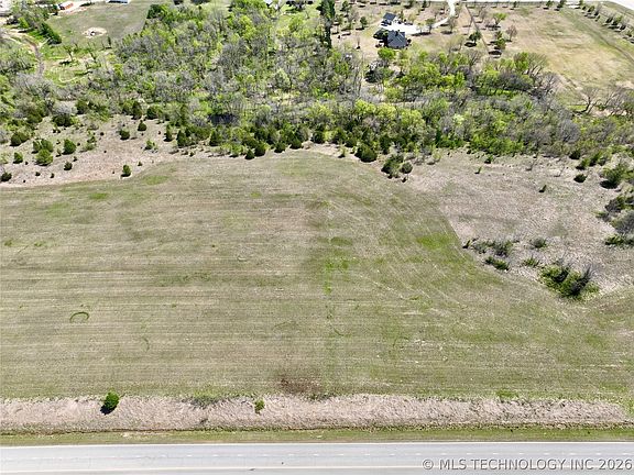 4th image of 6 S 4200th Rd