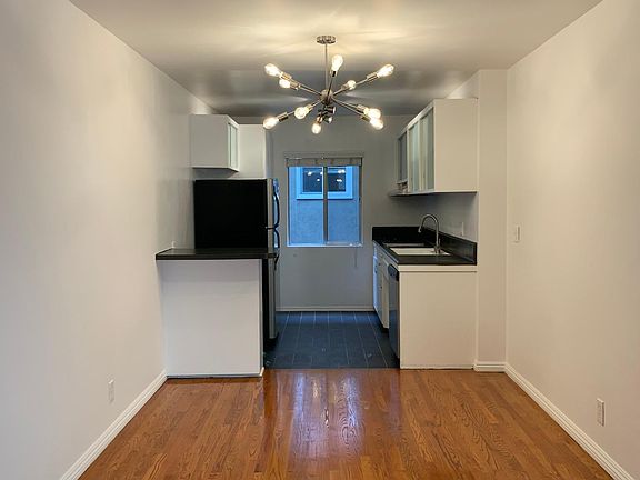 2nd image of 1709 N Fuller Ave #6